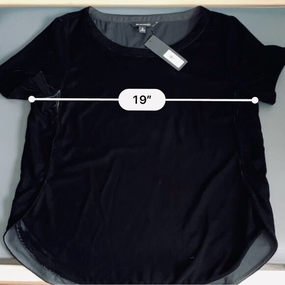 💠 Banana Republic Black Velvet High-Low Short Sleeve Hem Holiday Top Size S - Picture 9 of 13